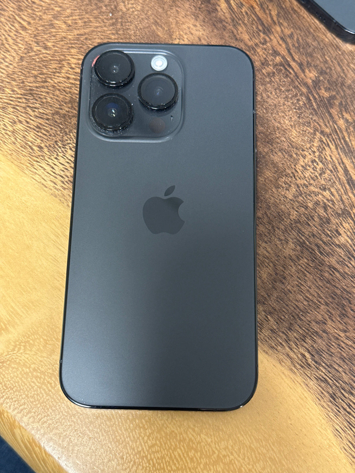 iPhone 14 Pro - XAG-536